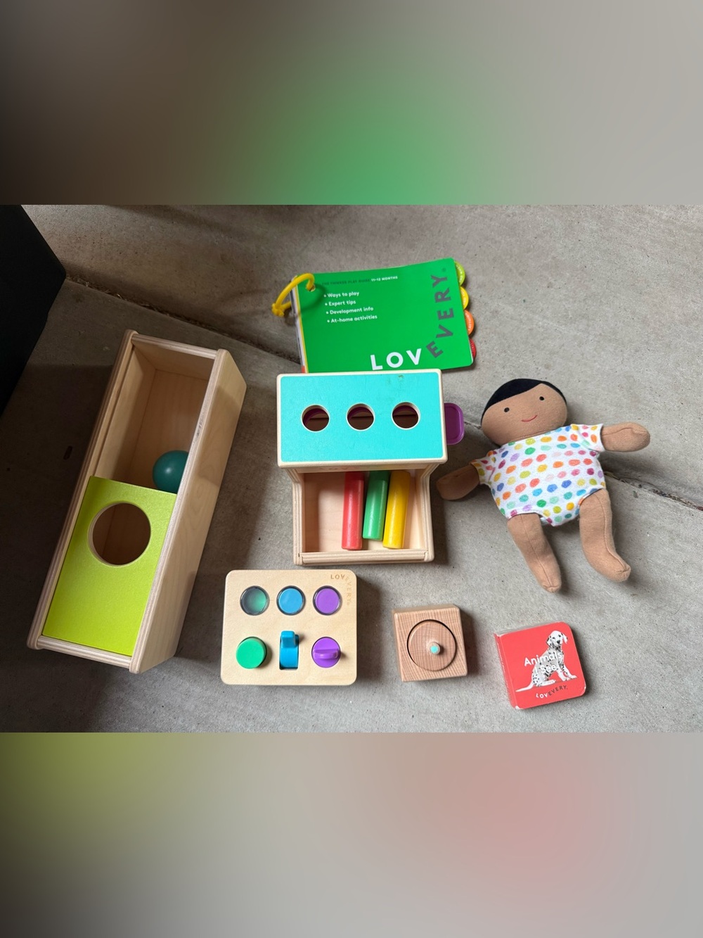 Lovevery The Thinker Play Kit